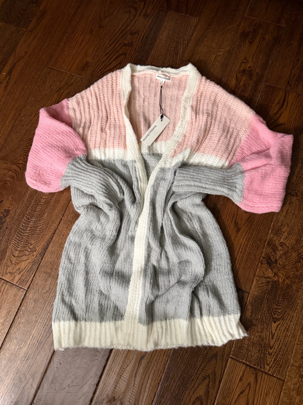 NWT Newbury Kustom Pink, Cream & Gray Colorblock Crew Sweater Size S
